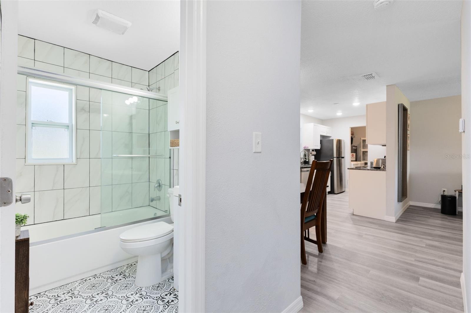 RICHMOND HEIGHTS - Residential