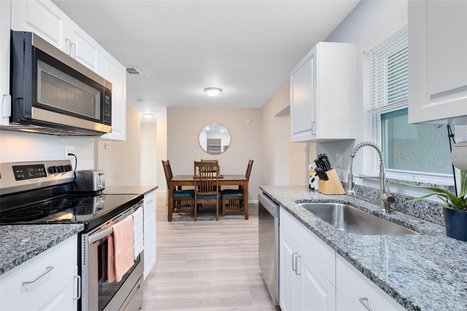 RICHMOND HEIGHTS - Residential