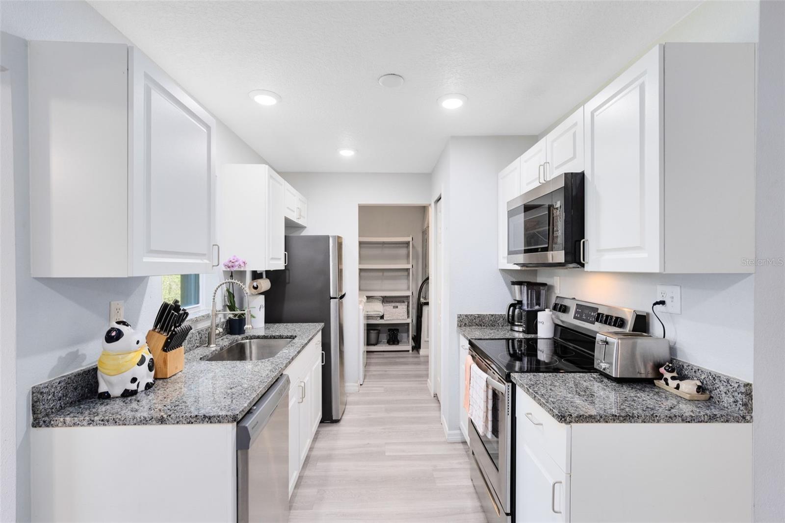 RICHMOND HEIGHTS - Residential