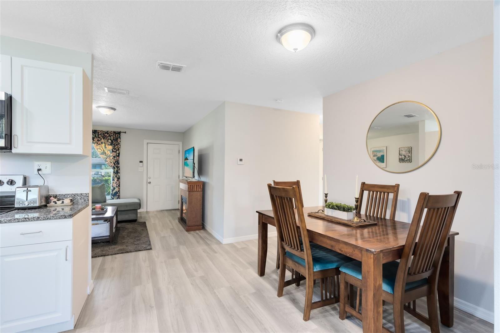 RICHMOND HEIGHTS - Residential