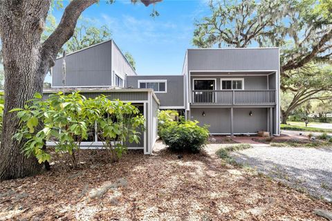 Single Family Residence in LAKELAND FL 6318 CEDAR LANE.jpg