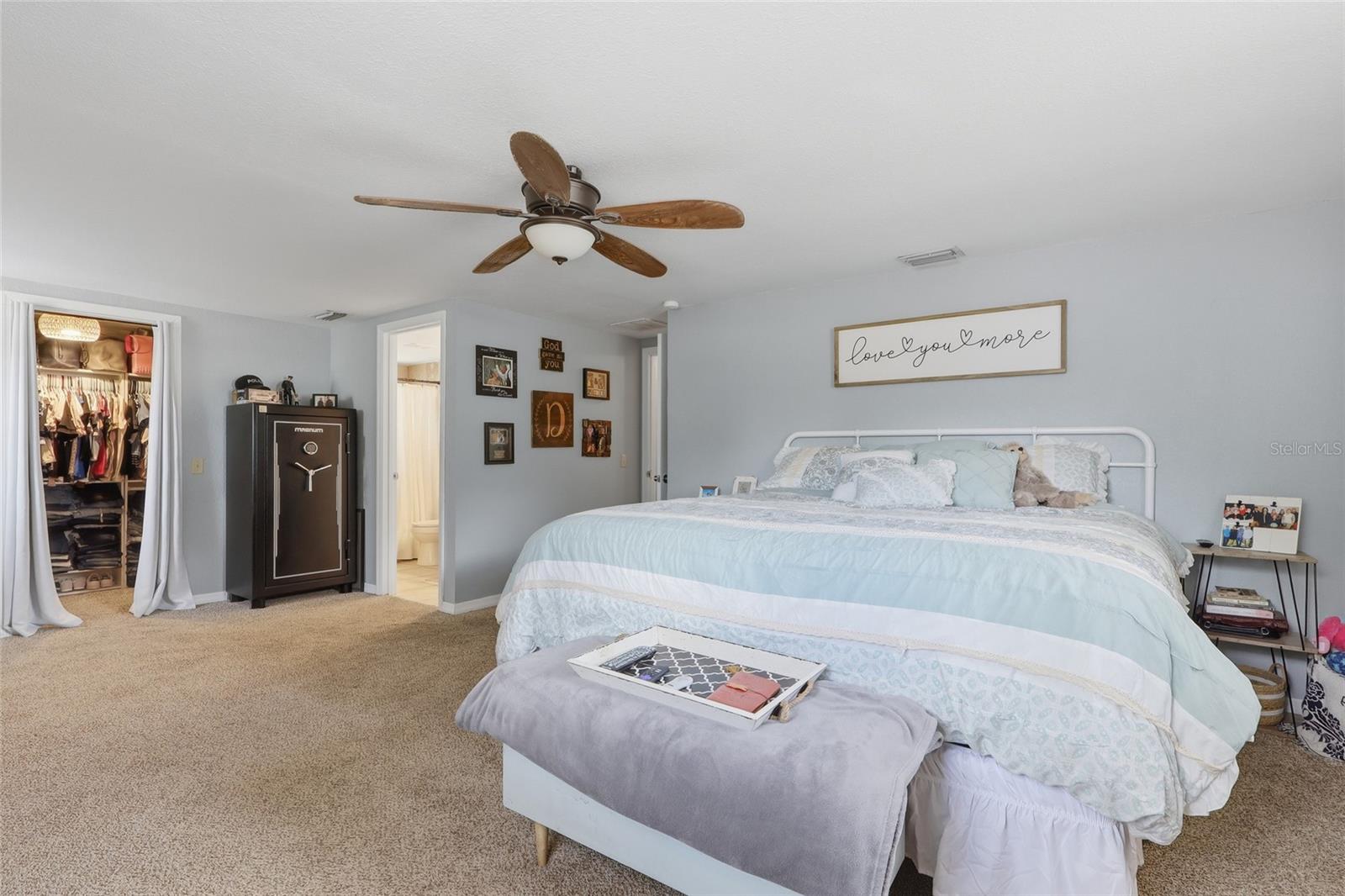 HICKORY HILLS - Residential