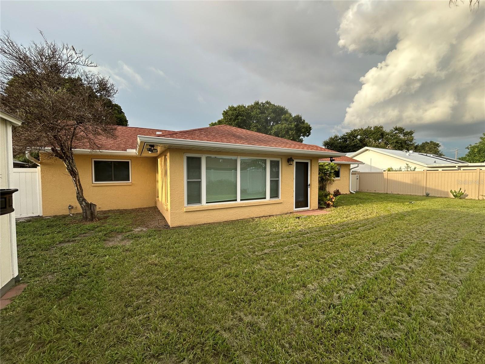 6007 9TH AVE W