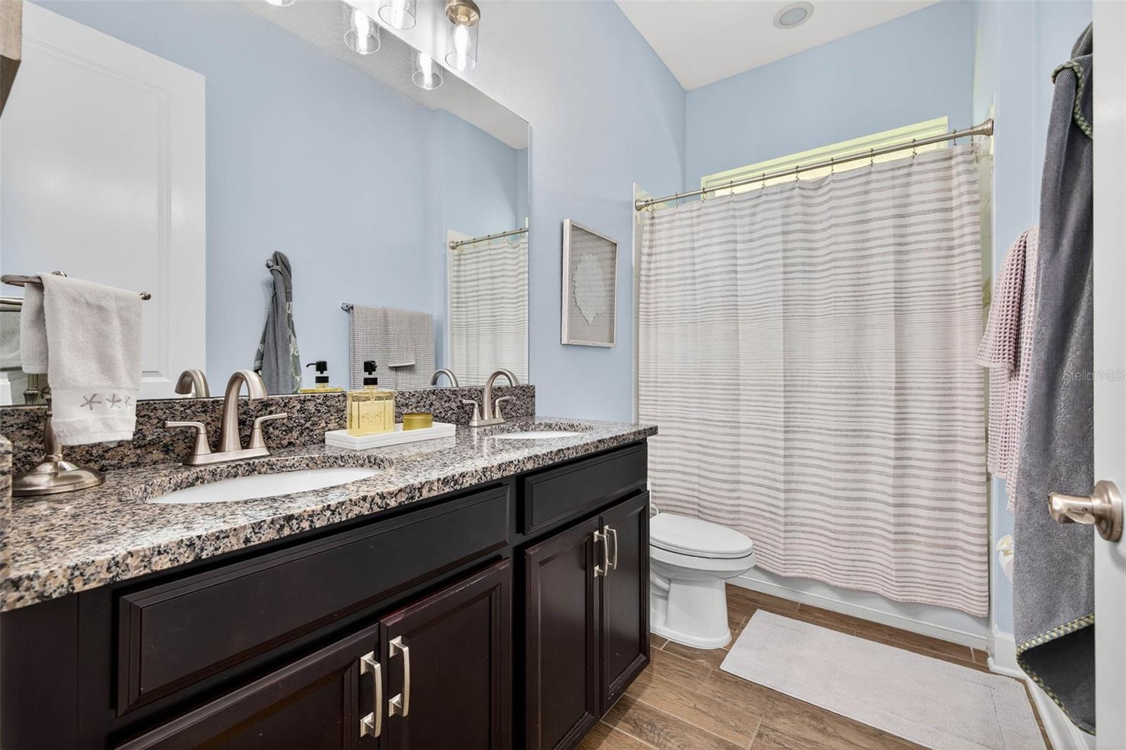 MARIPOSA PH 2A & 2B - Residential Lease