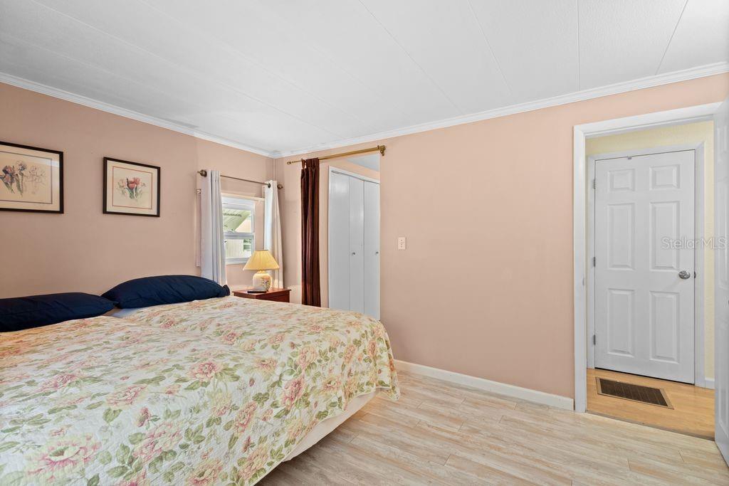 RIVER HAVEN MOBILE HOME PARK - Residential