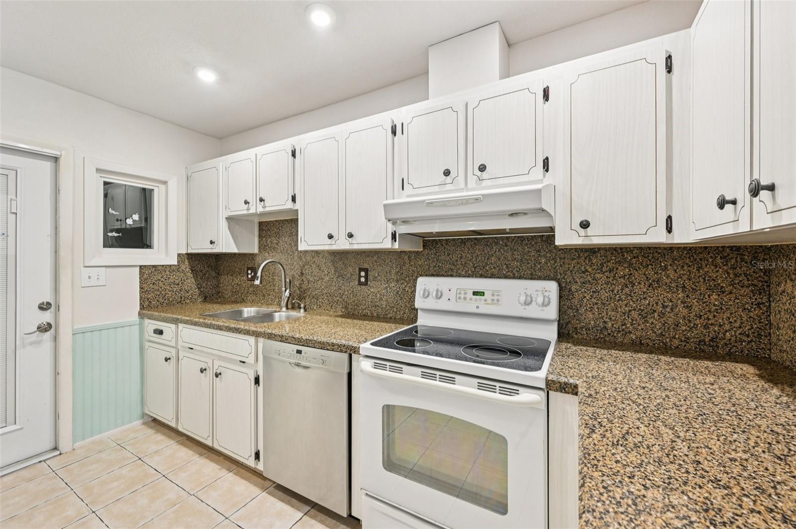 WESTWOOD GREENS A CONDO - Residential