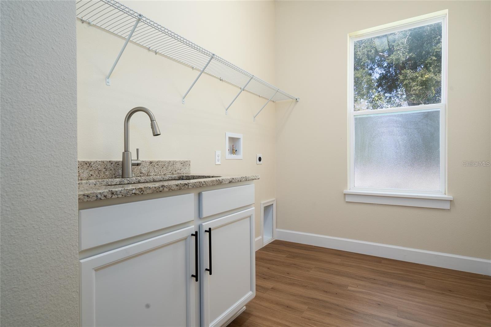 HADLOW PARK ADD - Residential