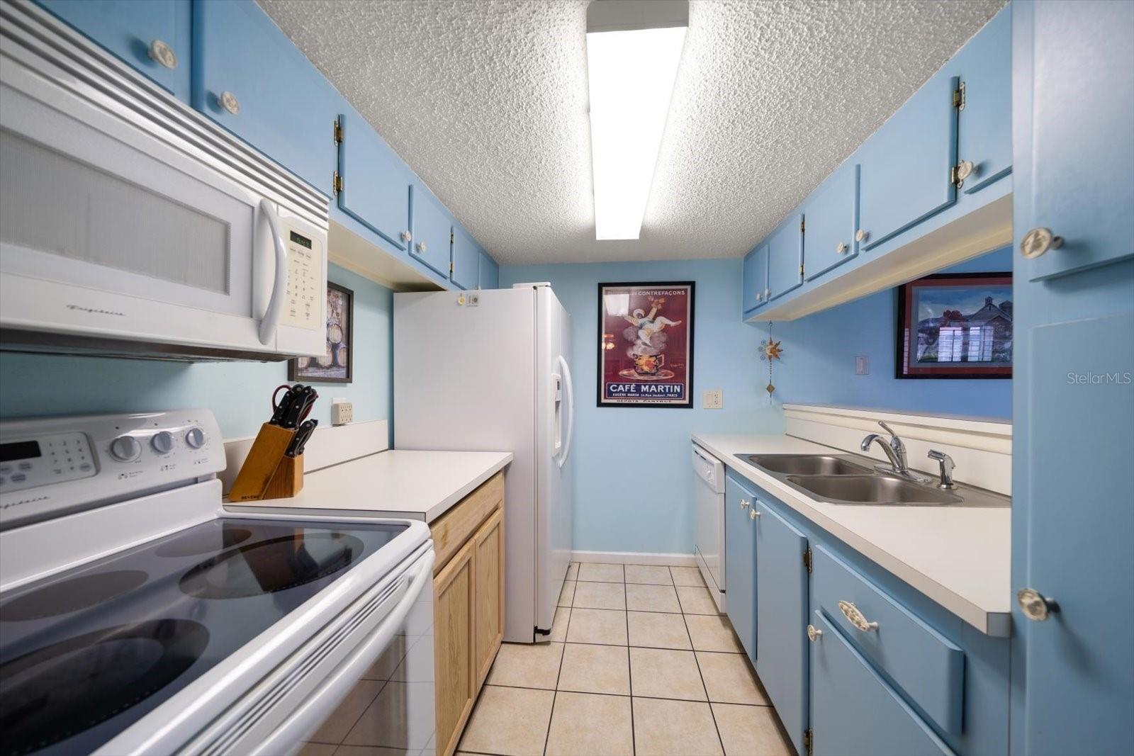 MADEIRA BEACH YACHT CLUB CONDO - Residential