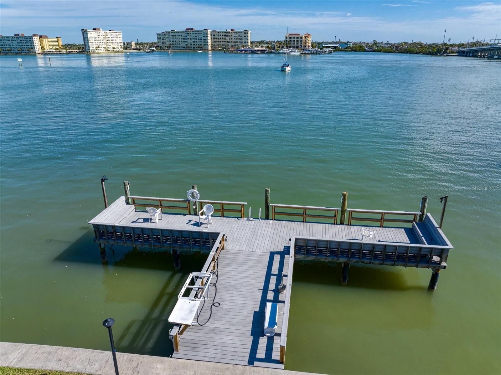 MADEIRA BEACH YACHT CLUB CONDO - Residential