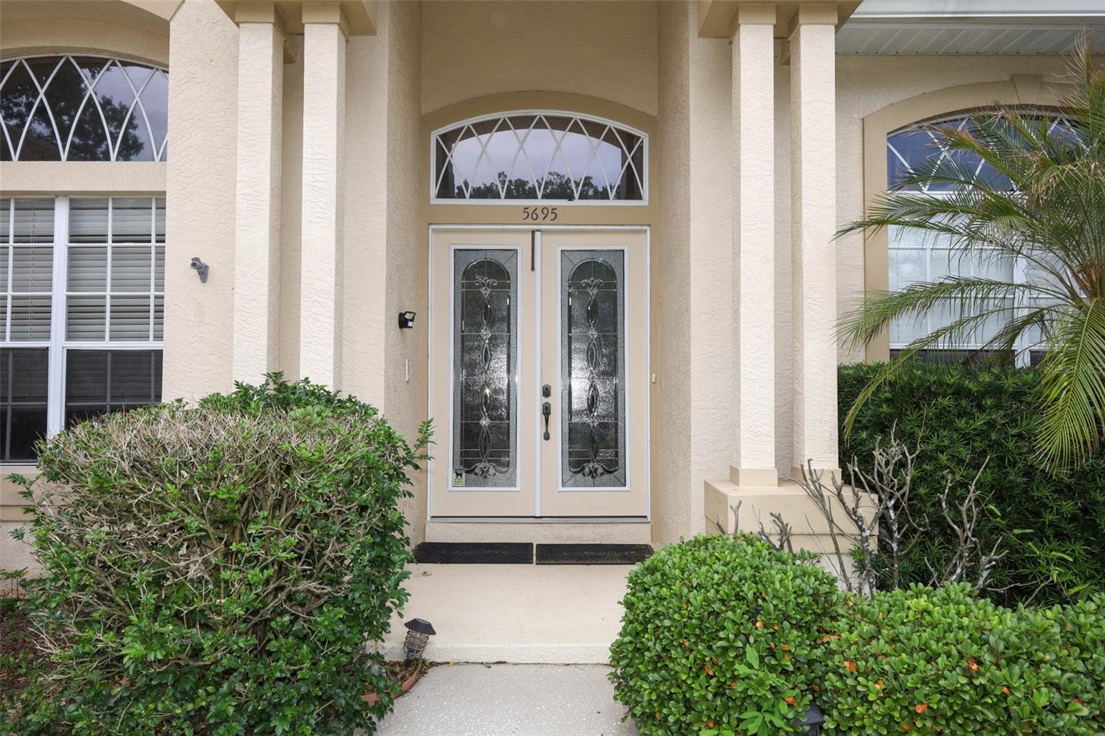 ESTATES AT ALOMA WOODS PH 1 - Residential