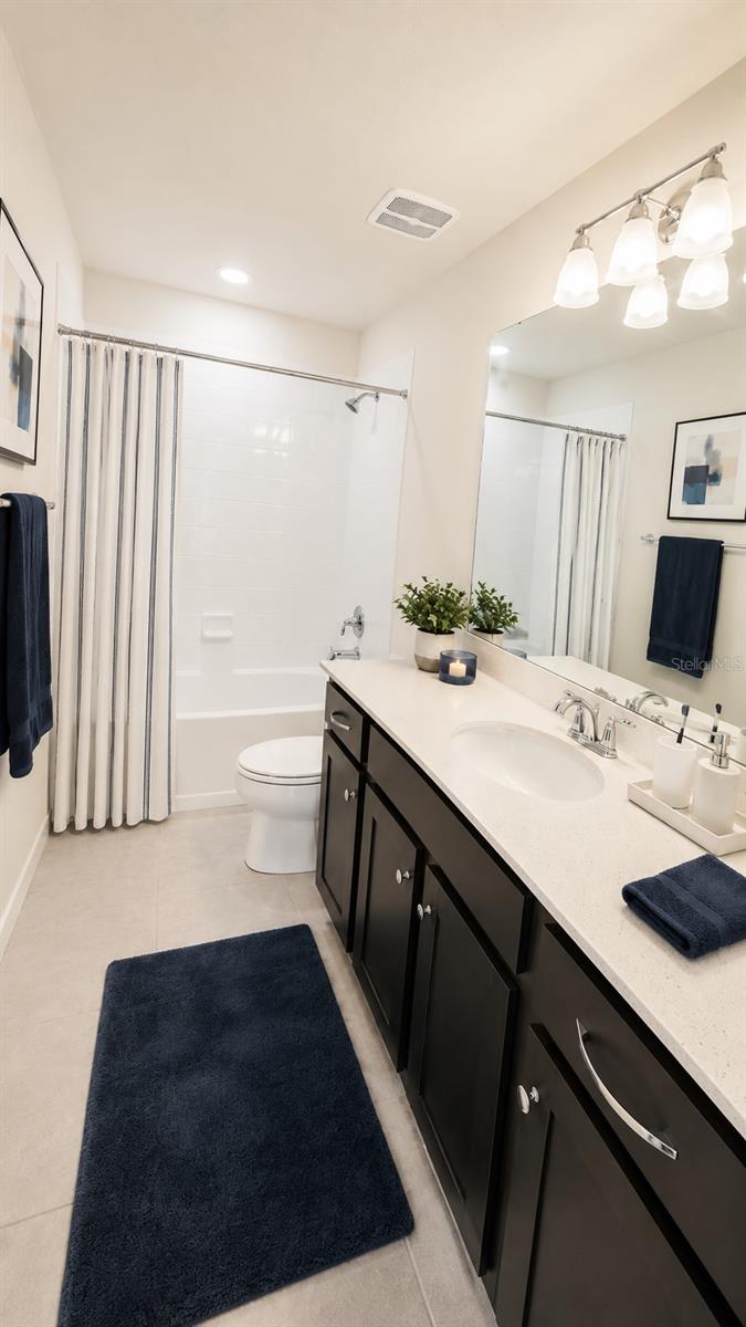 CHAPMAN PINES - Residential