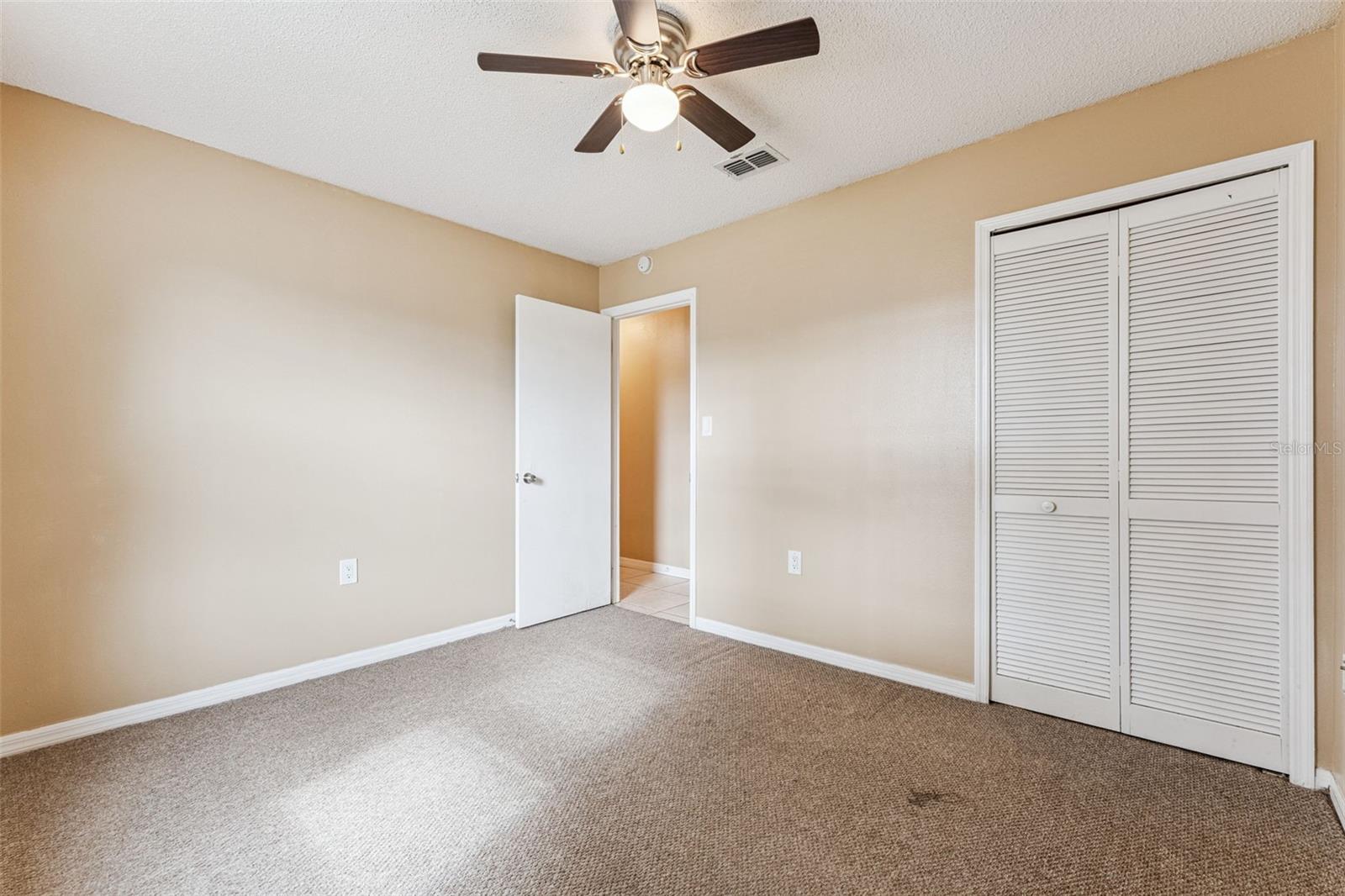 TWIN RIVERS SEC 4 UNIT 1 - Residential