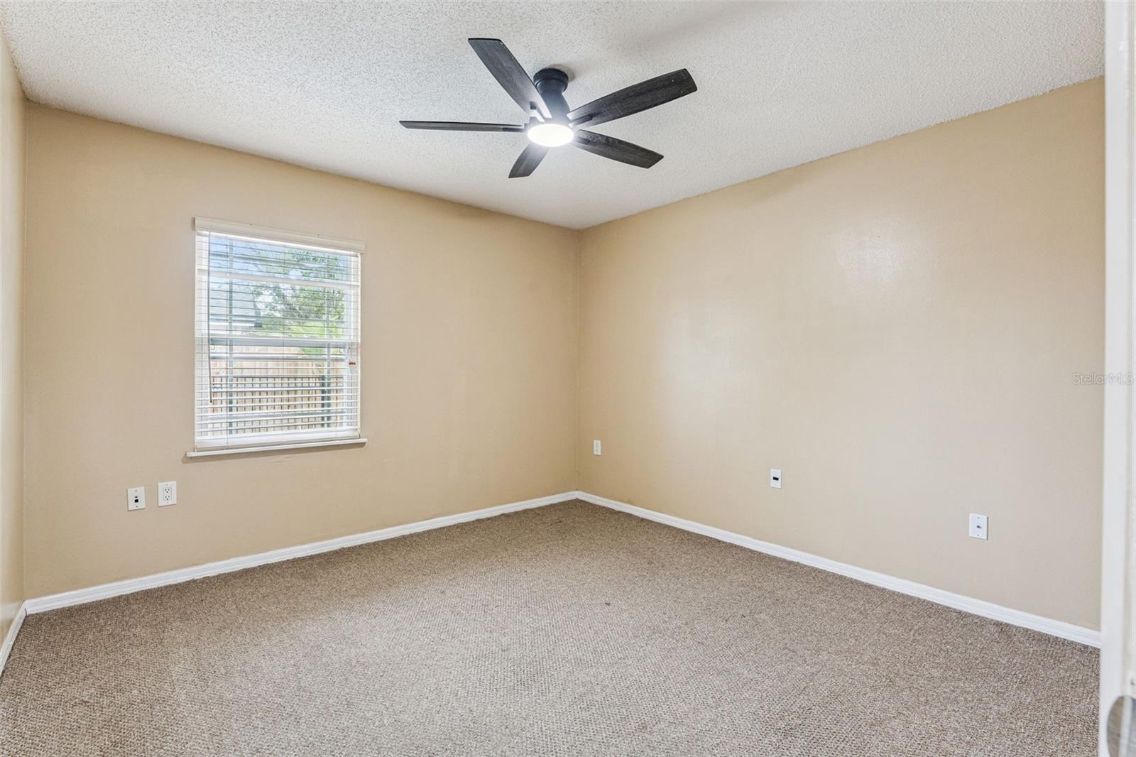 TWIN RIVERS SEC 4 UNIT 1 - Residential