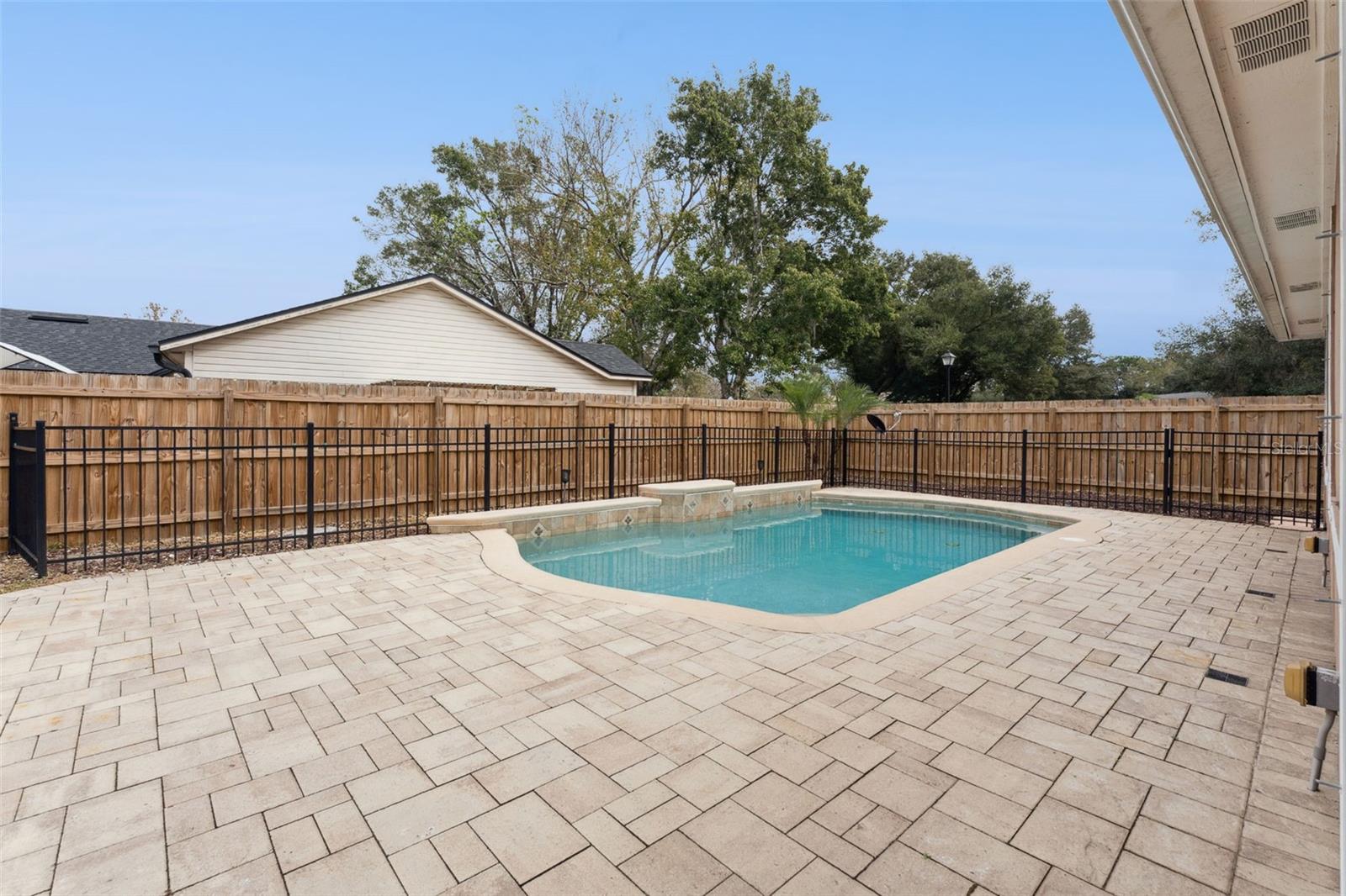 TWIN RIVERS SEC 4 UNIT 1 - Residential