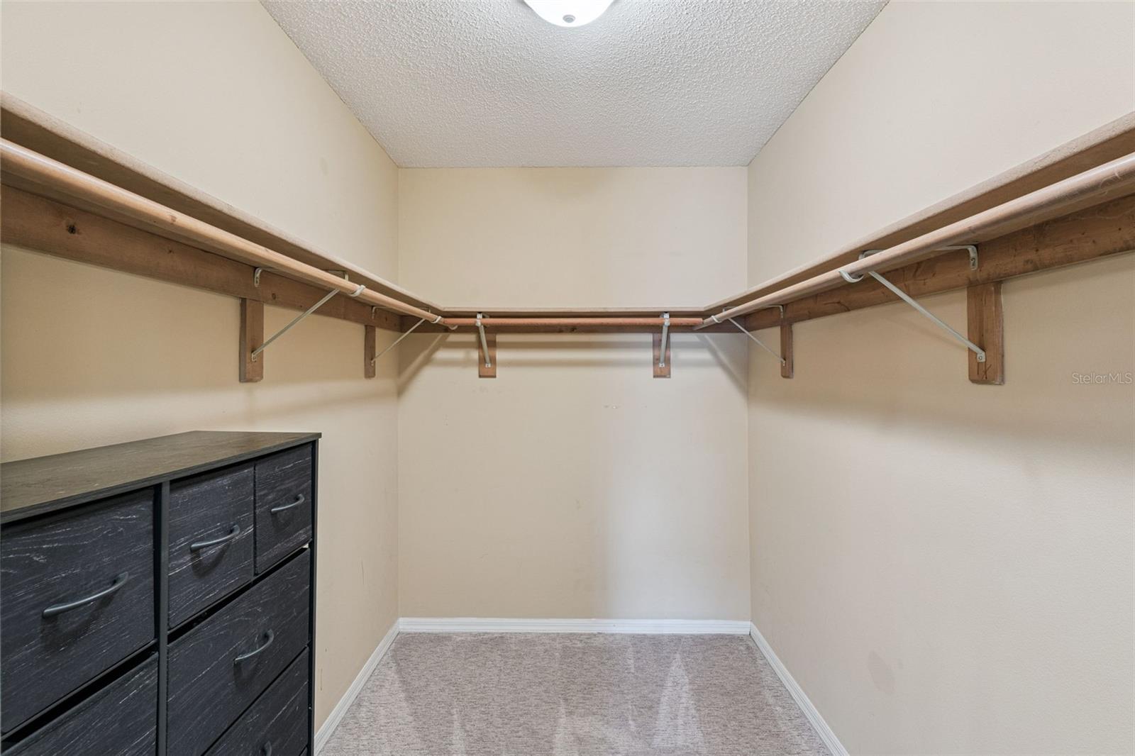 TWIN RIVERS SEC 4 UNIT 1 - Residential