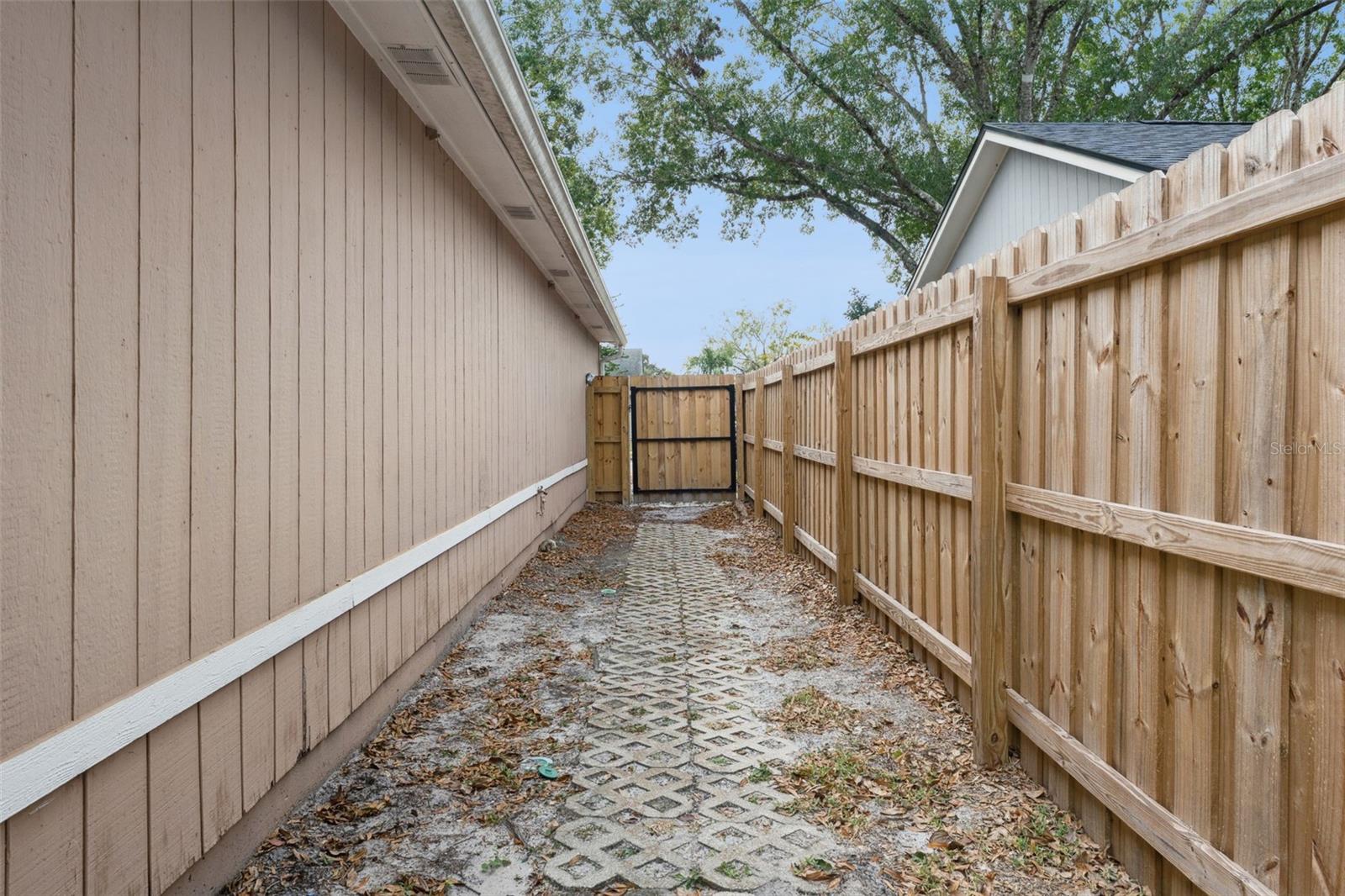 TWIN RIVERS SEC 4 UNIT 1 - Residential