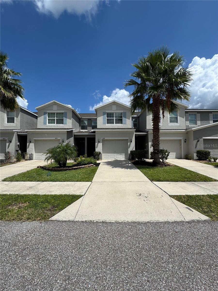 10658 LAKE MONTAUK DRIVE