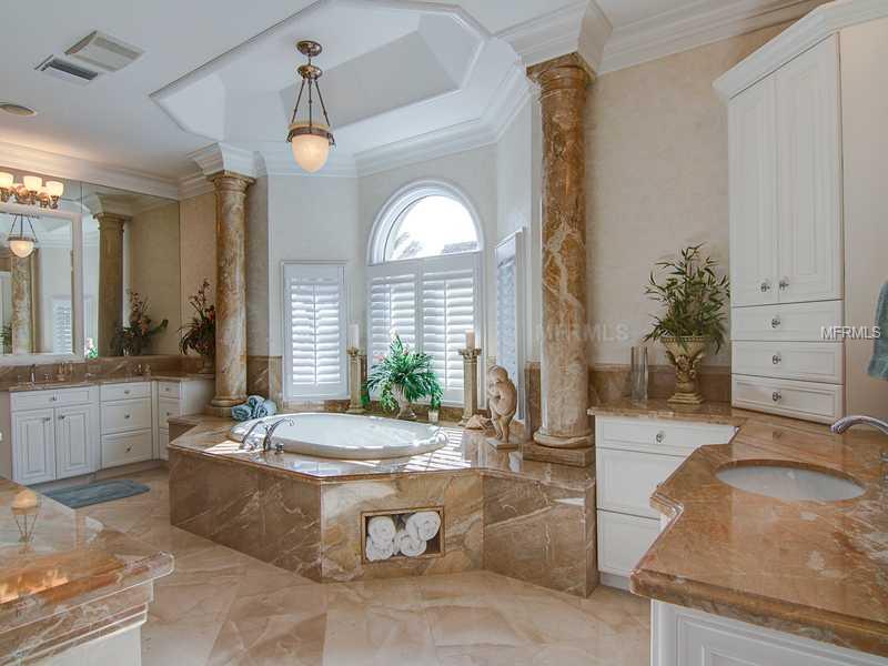 CASEY KEY - Residential