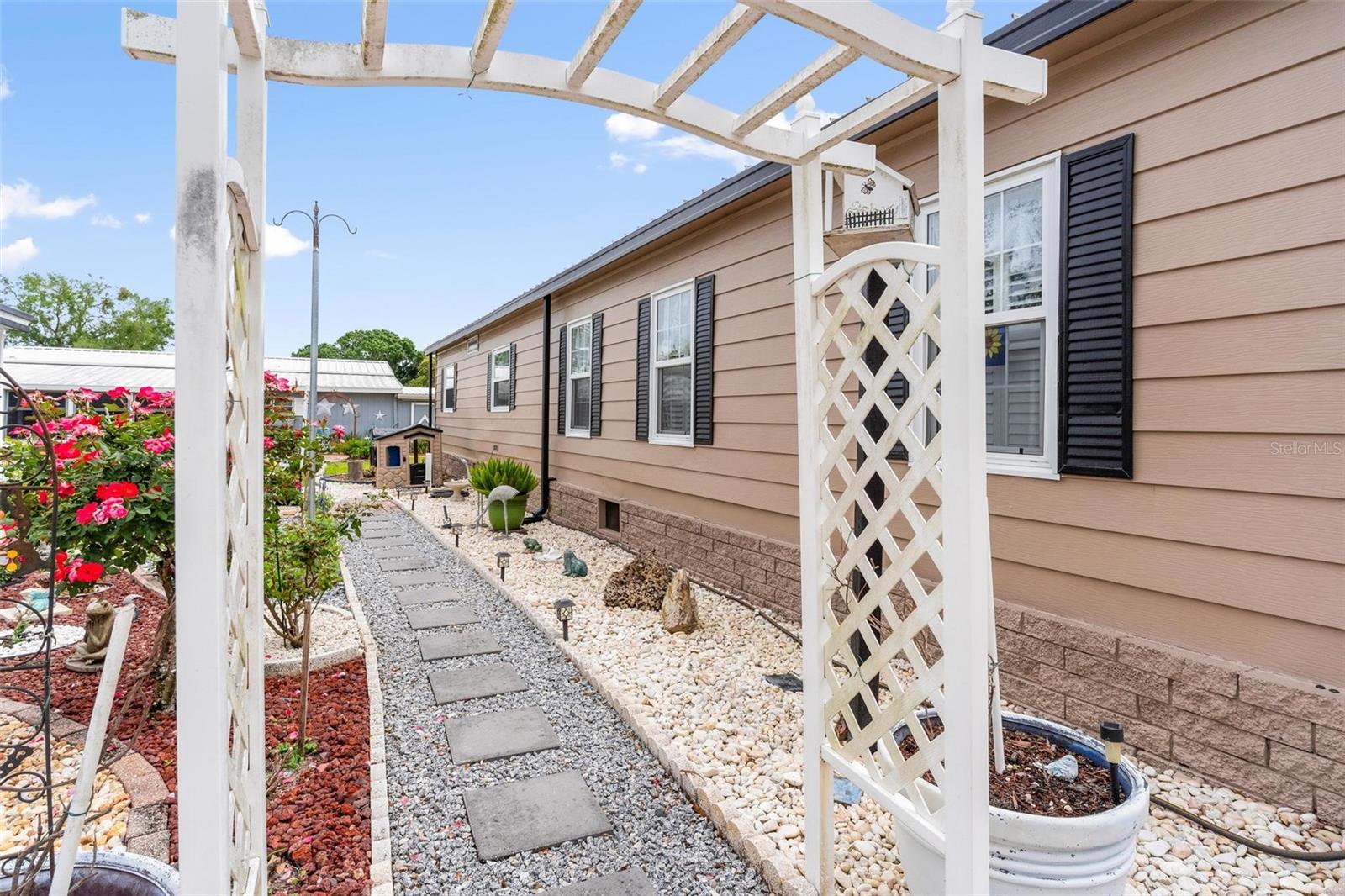 DORA PINE SUB - Residential