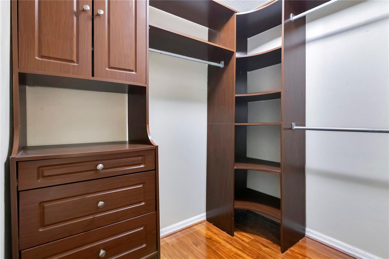 STONE CREEK 44/131 - Residential