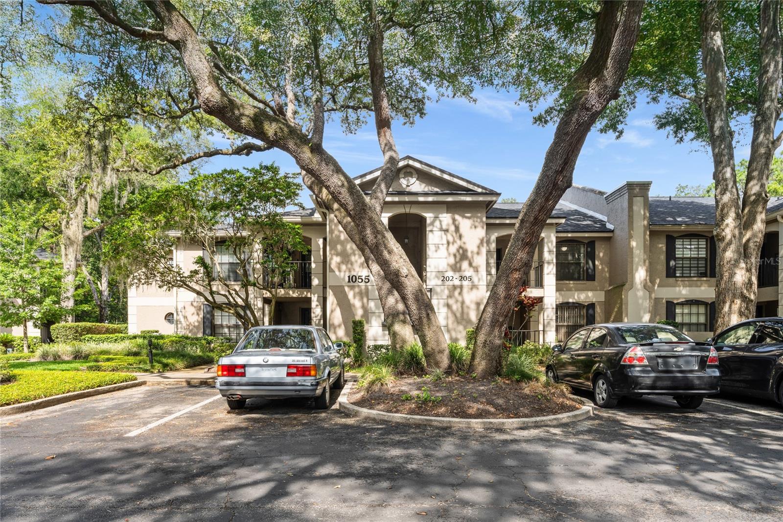 1055 KENSINGTON PARK DRIVE 203