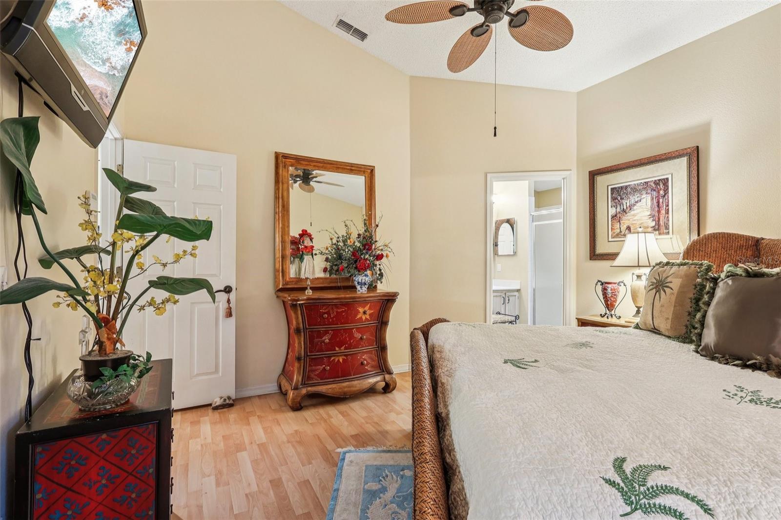 OAKS WEKIWA - Residential