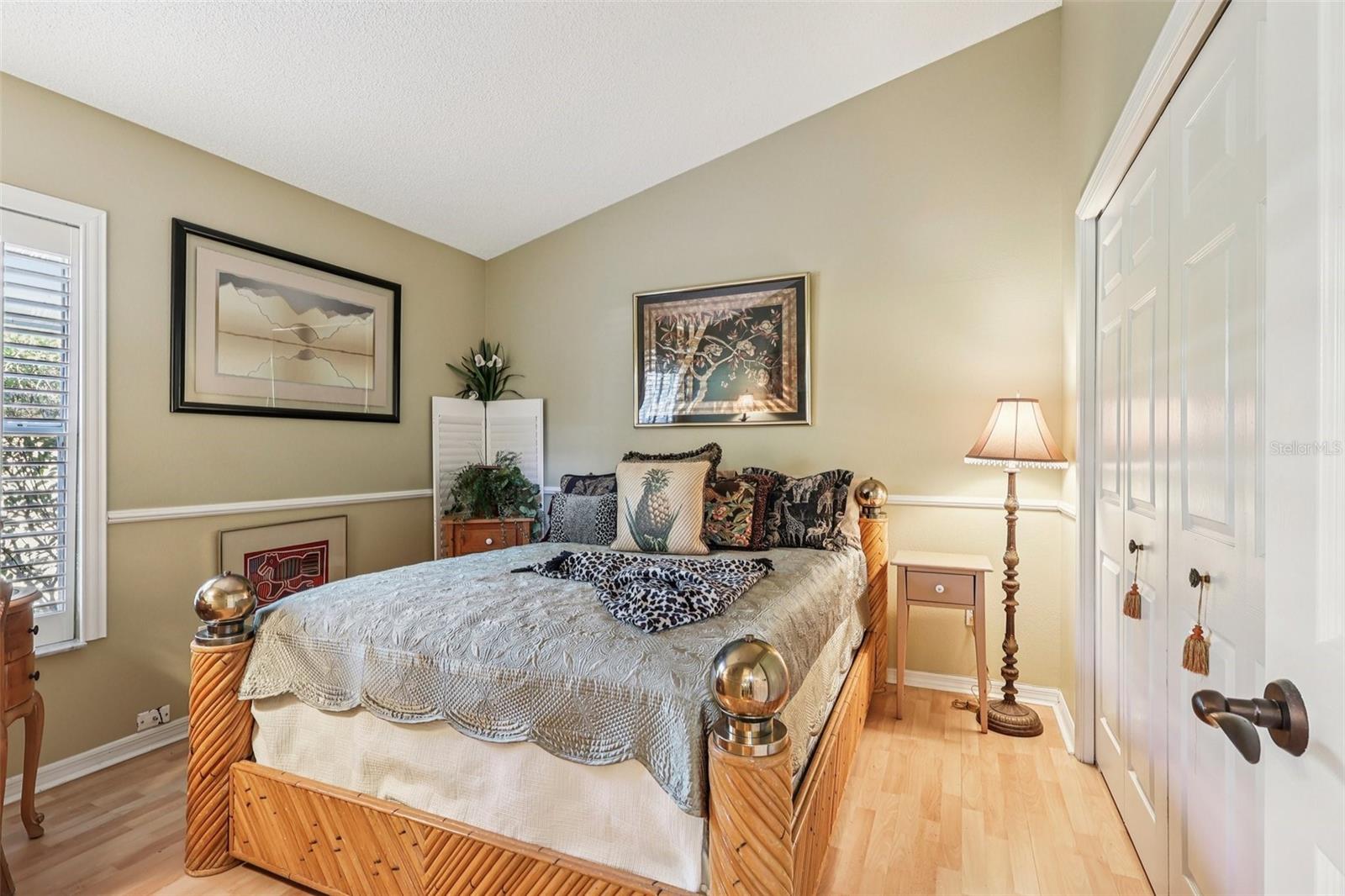 OAKS WEKIWA - Residential