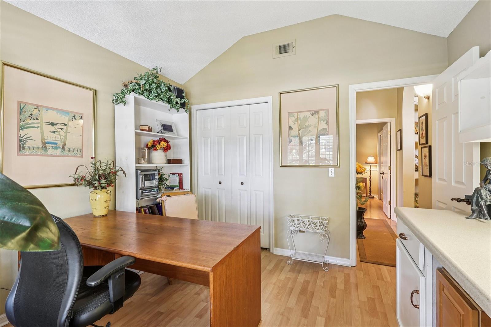 OAKS WEKIWA - Residential