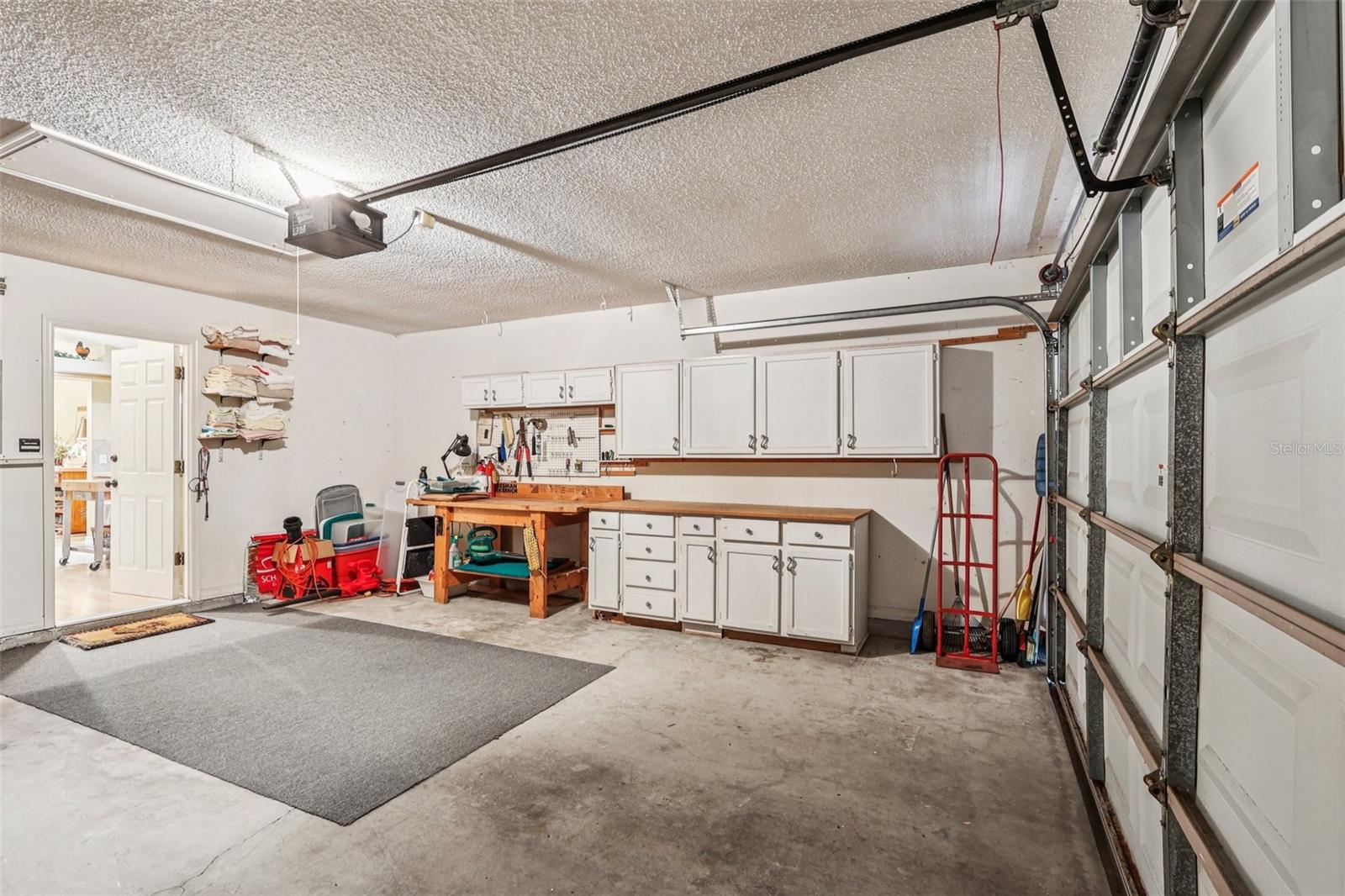 OAKS WEKIWA - Residential