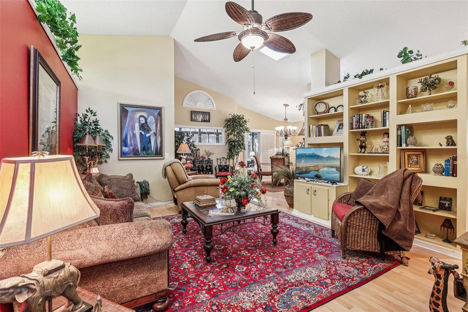 OAKS WEKIWA - Residential