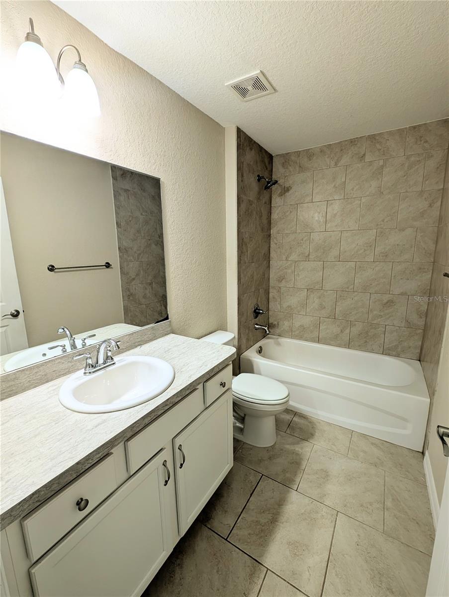 ROLLING RANCH ESTATE - Residential