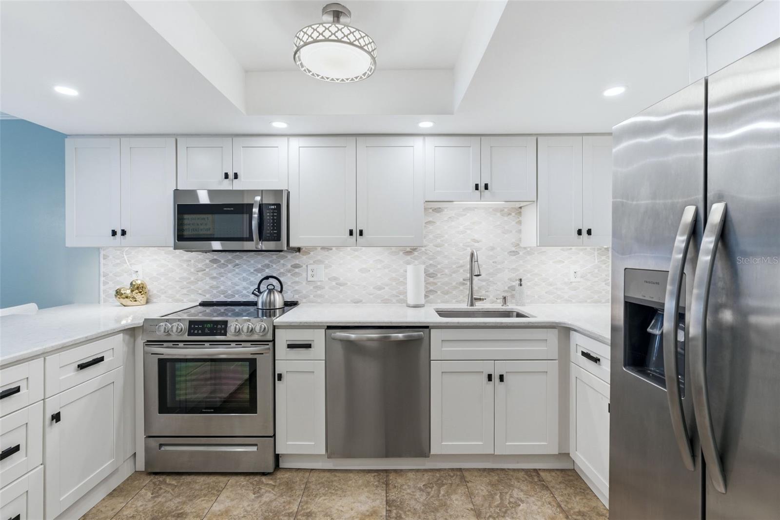 SHOREHAM BY SEA CONDO - Residential