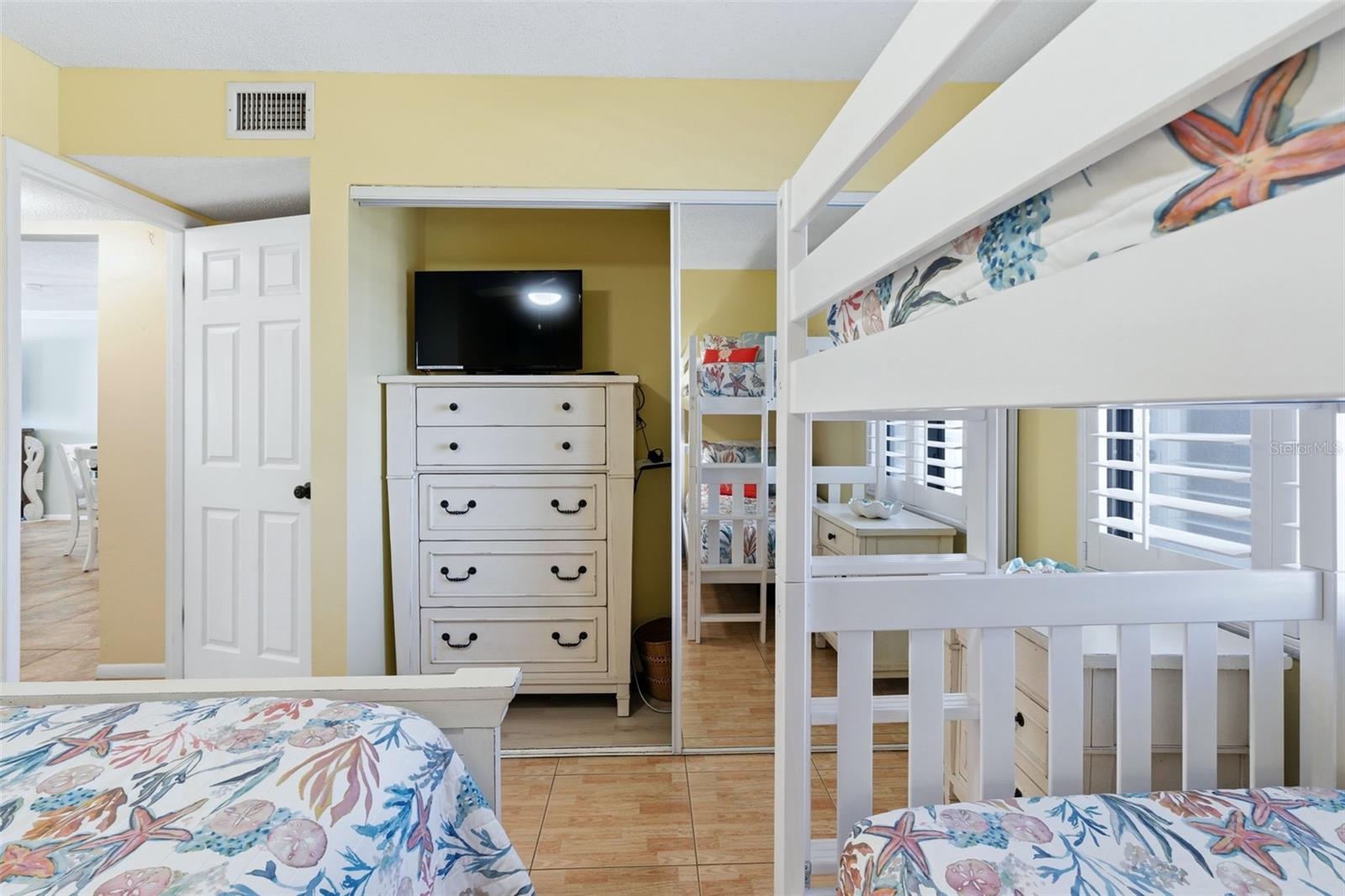 SHOREHAM BY SEA CONDO - Residential