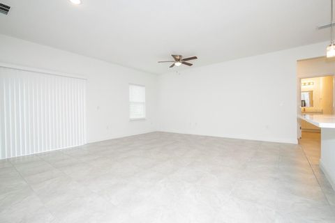 Tiny photo for 16715 SW 21st Circle, Ocala, FL 34473 (MLS # O6409933)