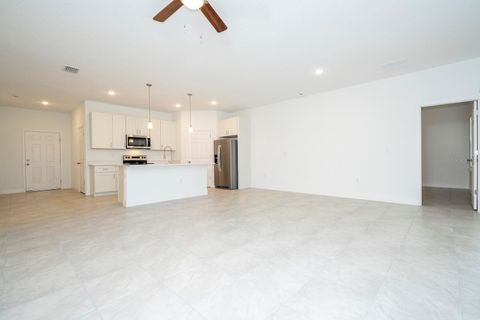 Tiny photo for 16715 SW 21st Circle, Ocala, FL 34473 (MLS # O6409933)