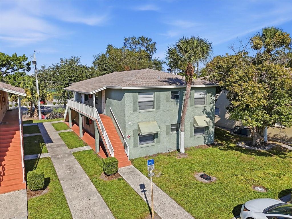 Photo of 705 Michigan Court #1-4, Saint Cloud, FL 34769 (MLS # O6361320)