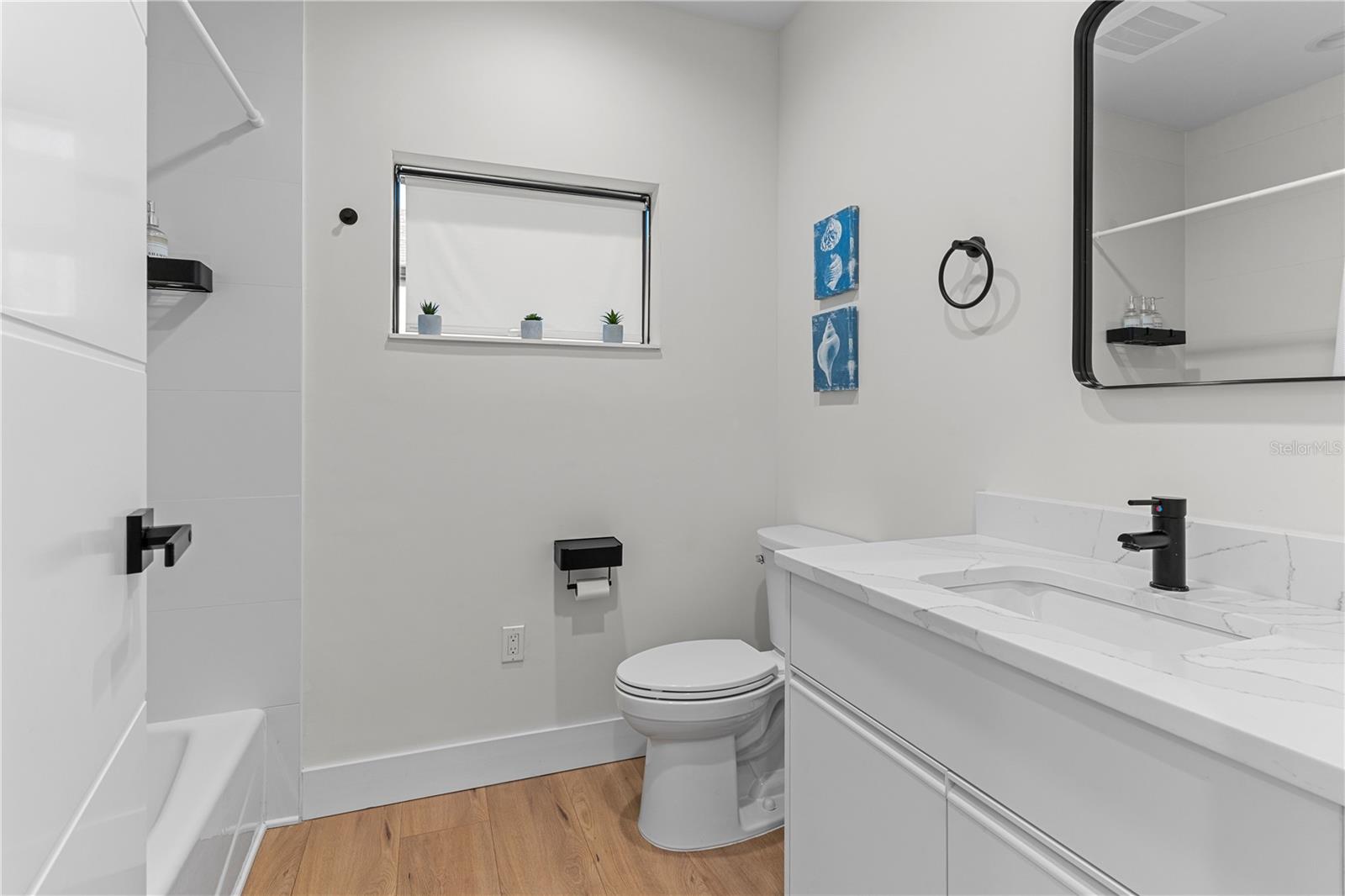 2200 BAY BLVD IRB CONDO - Residential