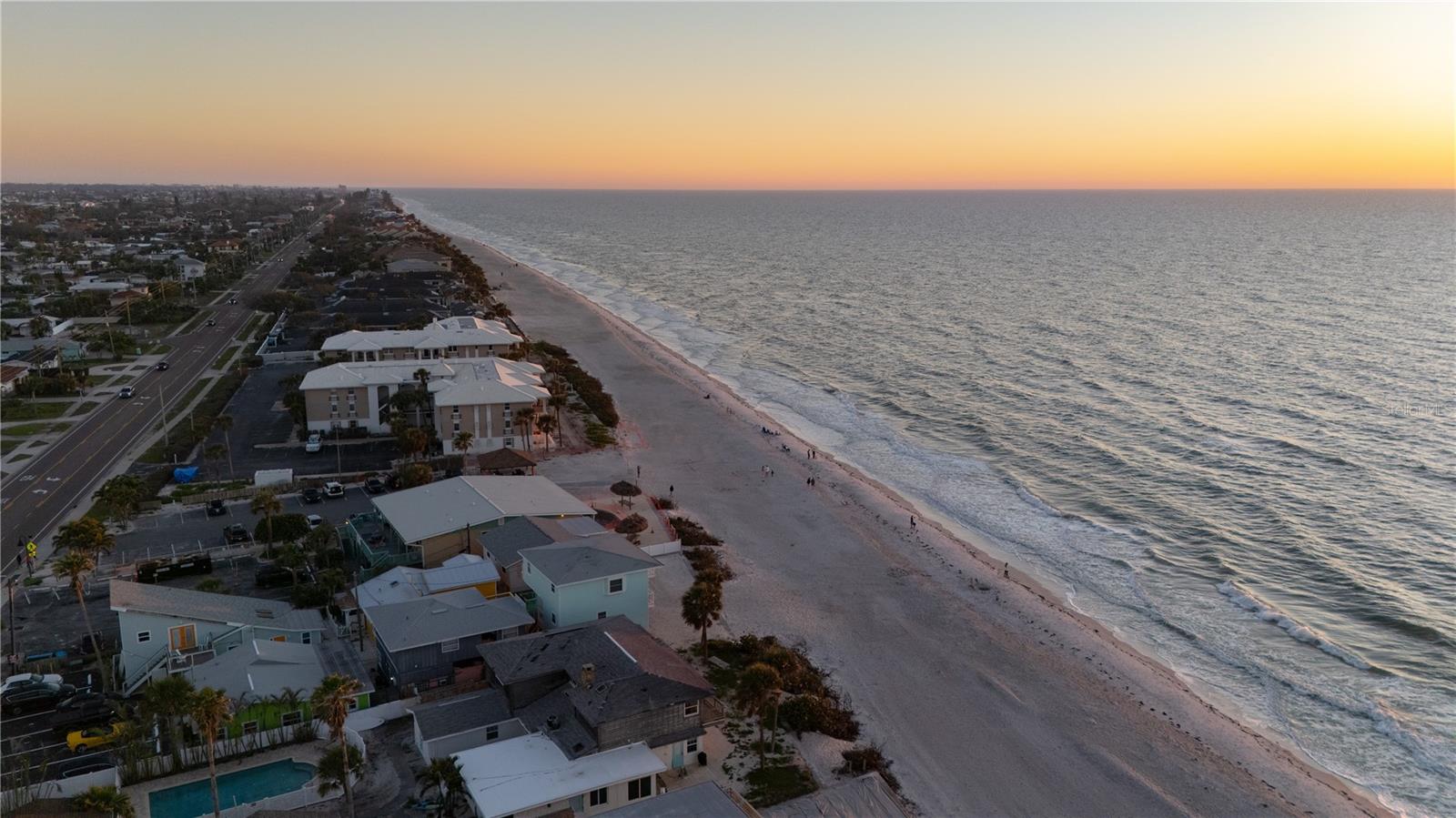 2200 BAY BLVD IRB CONDO - Residential