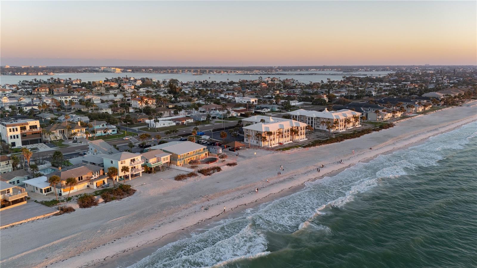 2200 BAY BLVD IRB CONDO - Residential