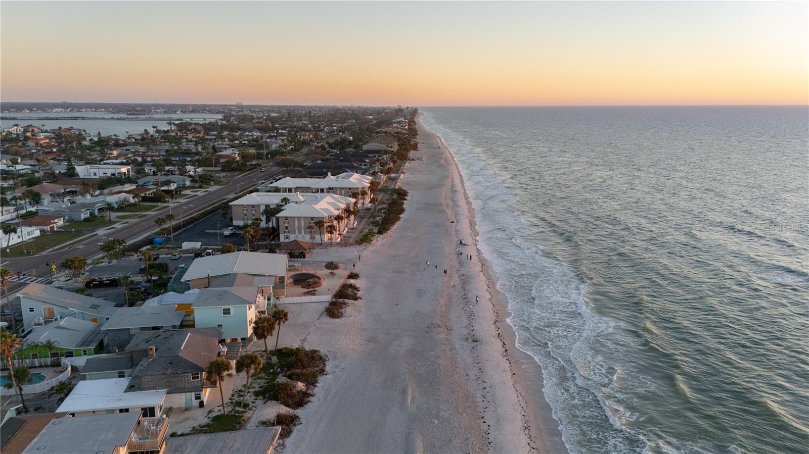 2200 BAY BLVD IRB CONDO - Residential