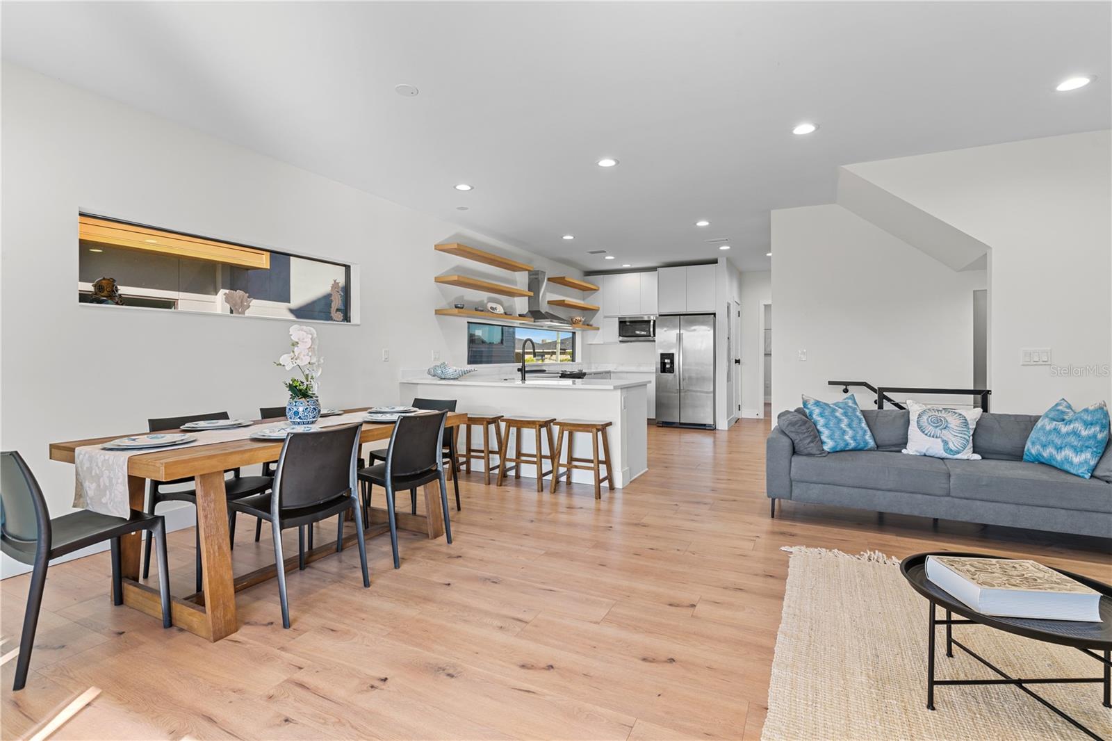 2200 BAY BLVD IRB CONDO - Residential