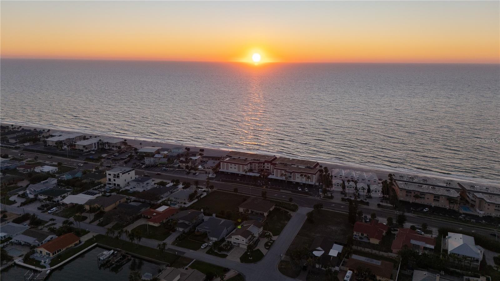 2200 BAY BLVD IRB CONDO - Residential