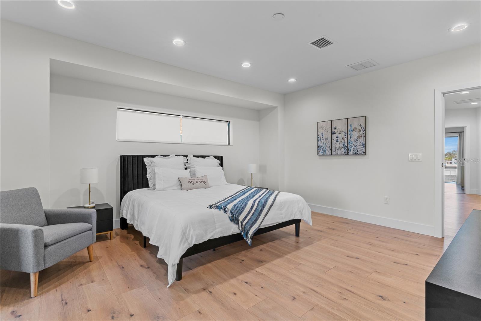 2200 BAY BLVD IRB CONDO - Residential