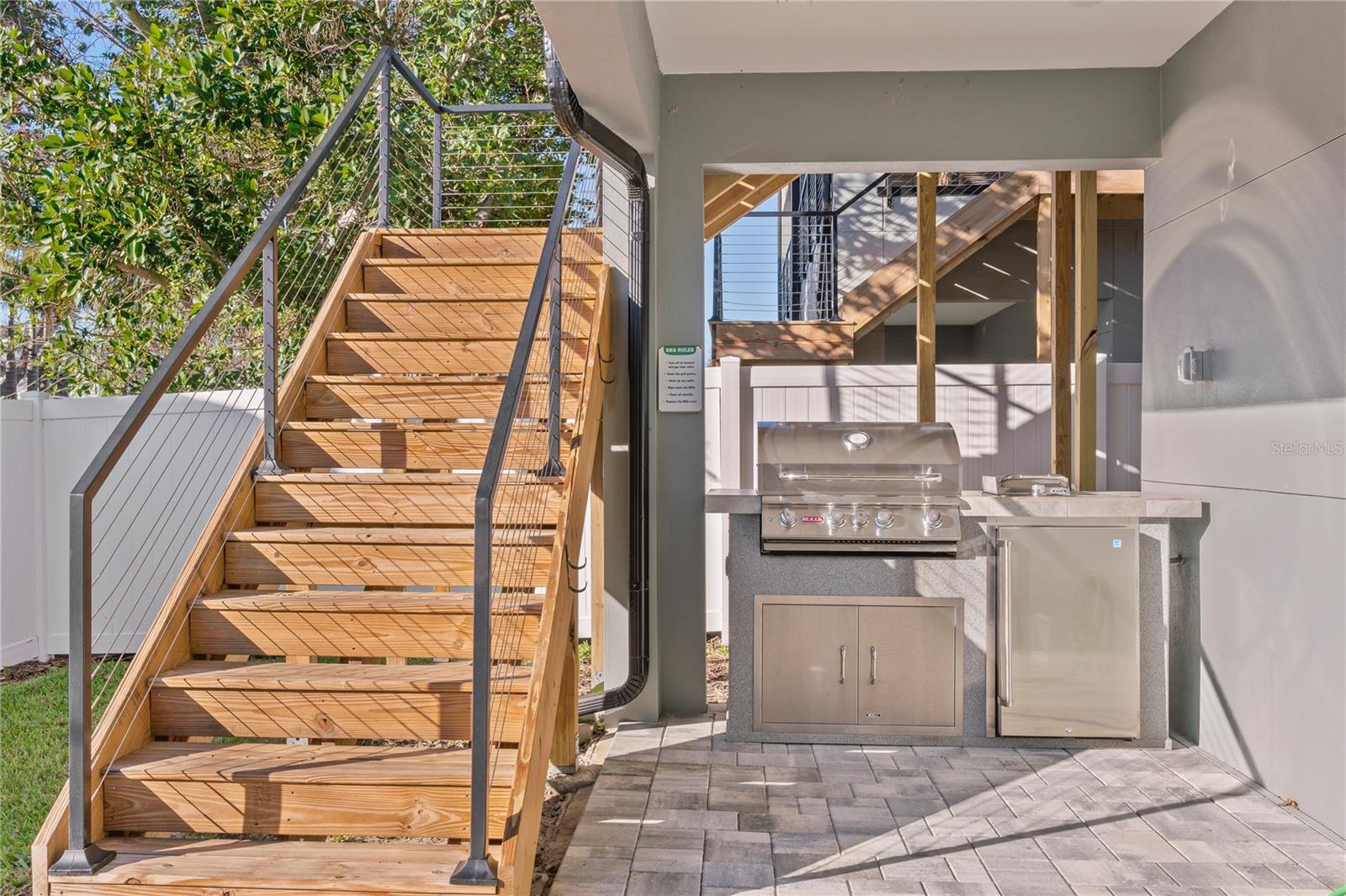 2200 BAY BLVD IRB CONDO - Residential