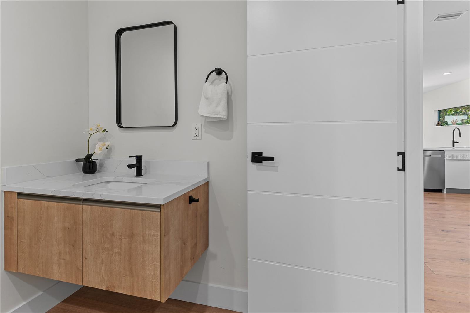 2200 BAY BLVD IRB CONDO - Residential