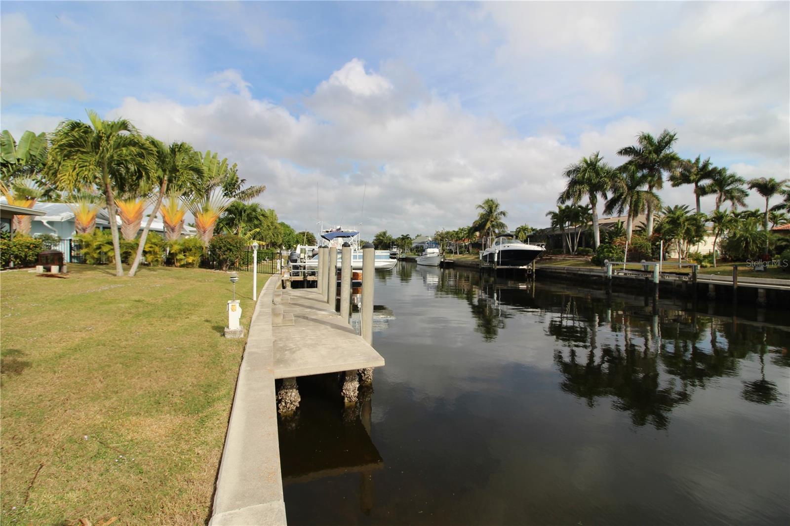 PUNTA GORDA ISLES SEC 04 - Residential