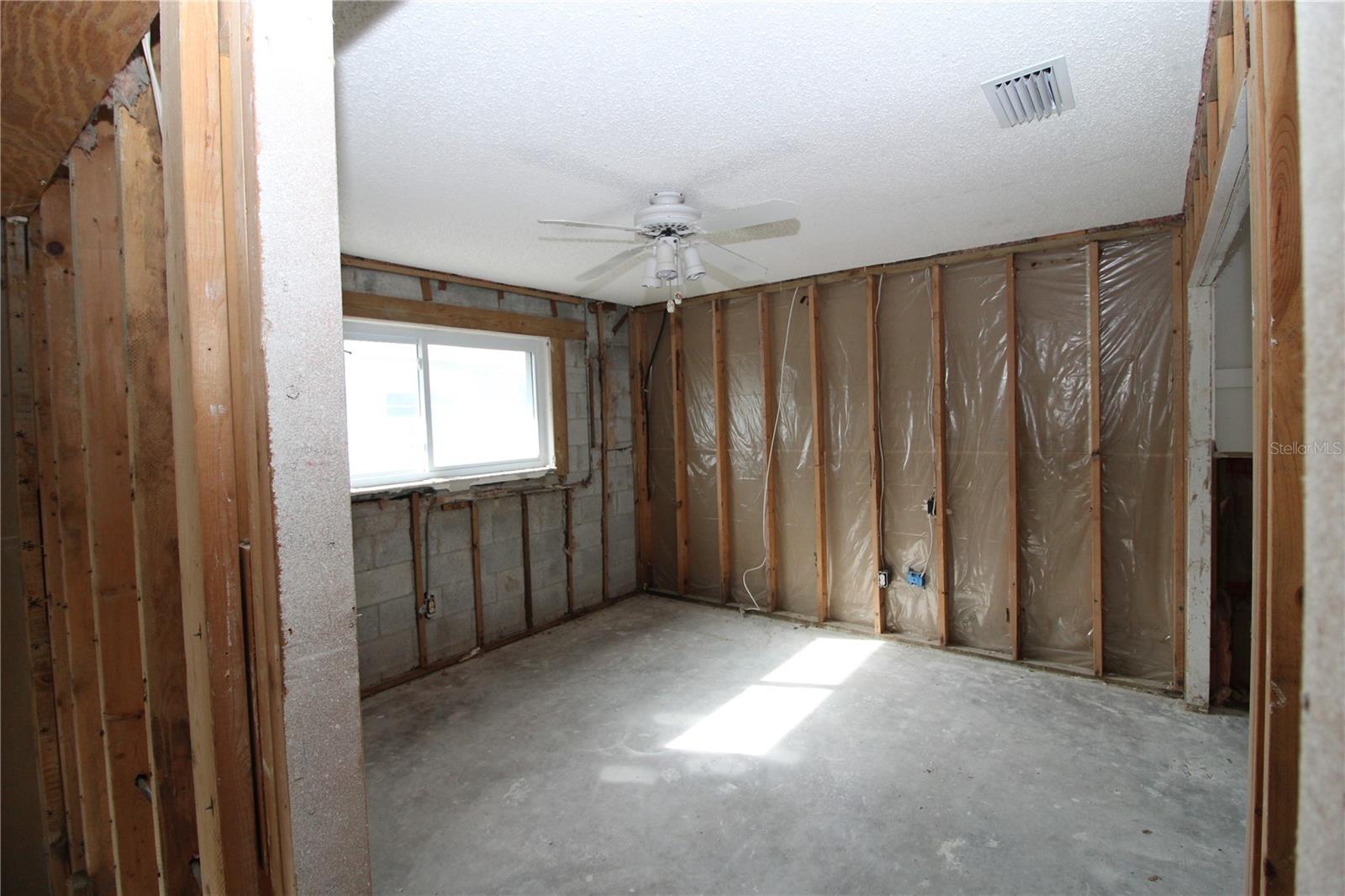 PUNTA GORDA ISLES SEC 04 - Residential