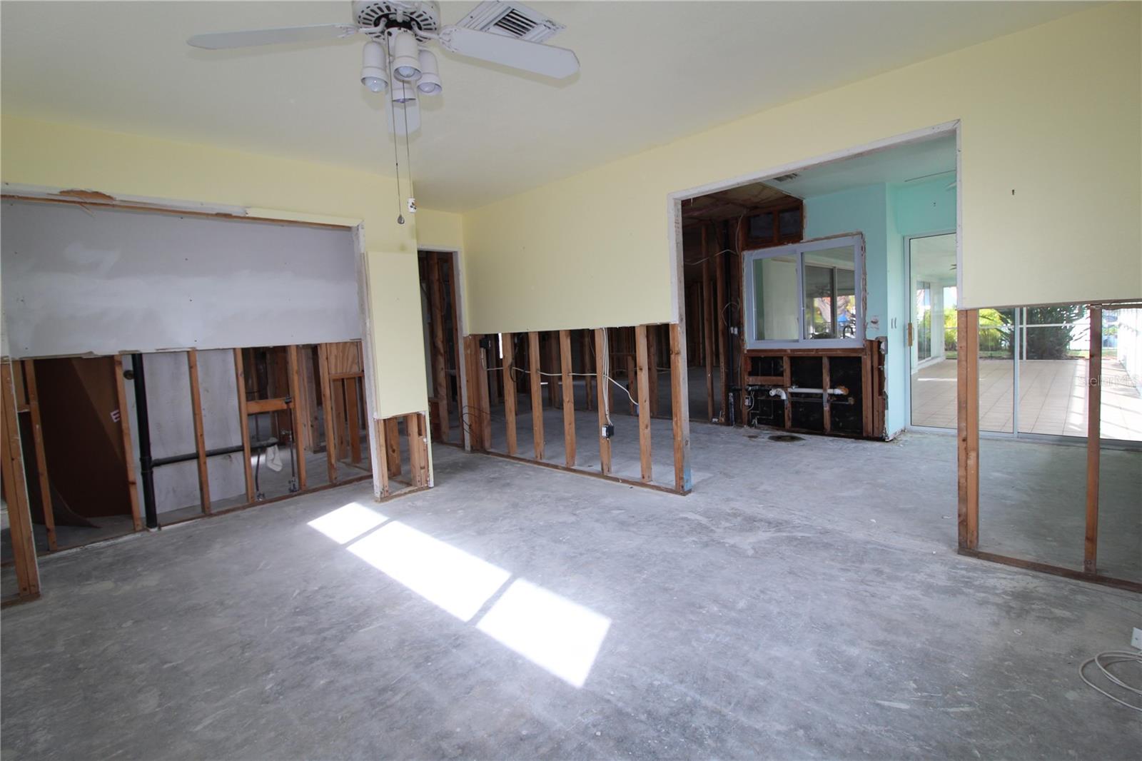 PUNTA GORDA ISLES SEC 04 - Residential