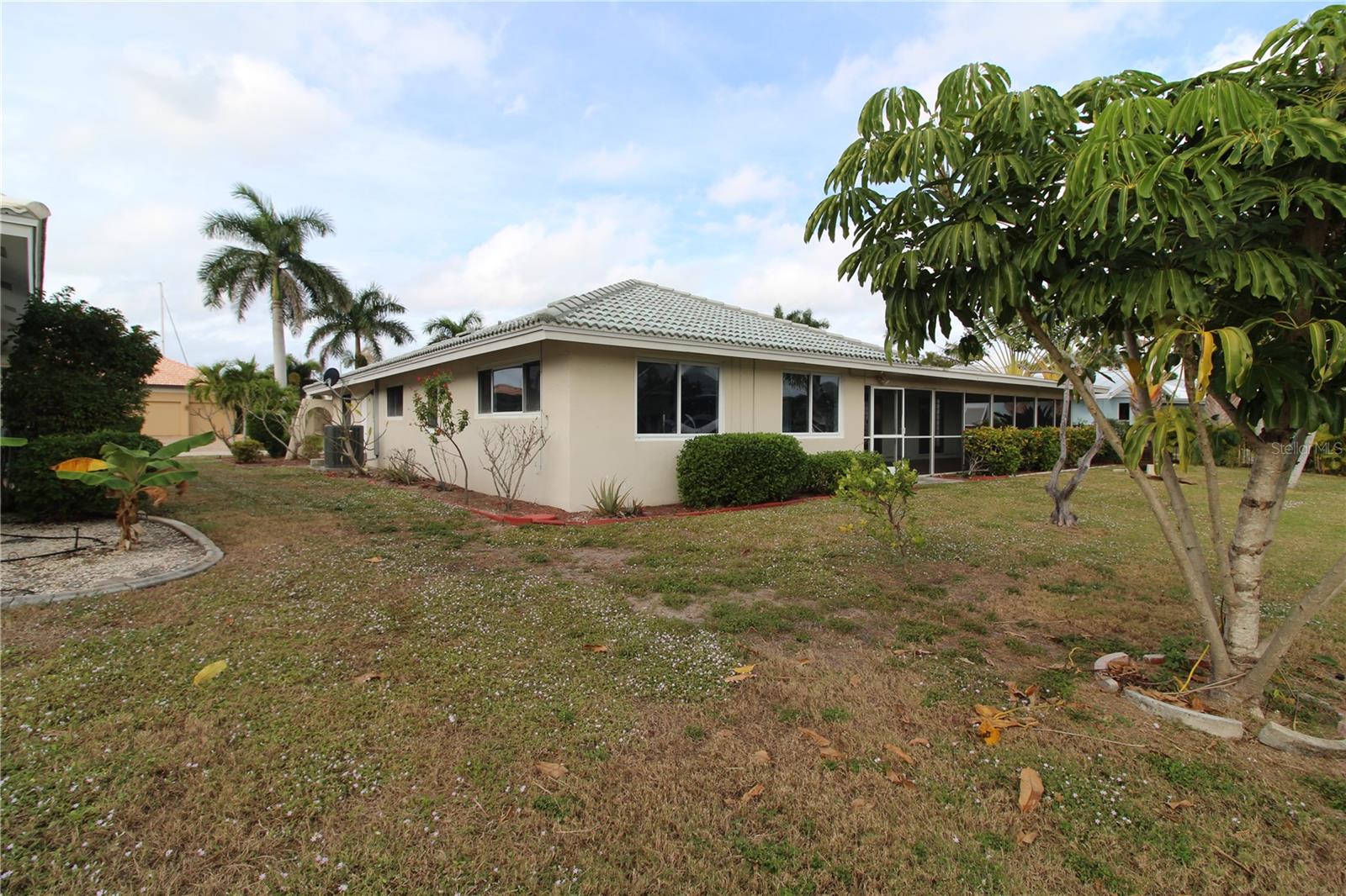 PUNTA GORDA ISLES SEC 04 - Residential