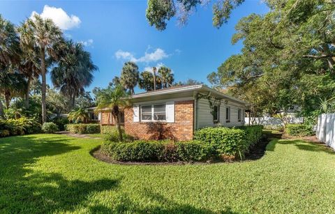 A home in TAMPA